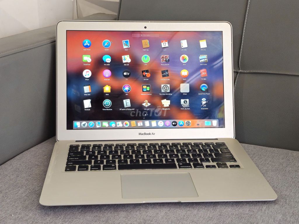 Apple MacBook Air 2015 i5 8GB/128GB. Mua bán Laptop tại Quận Bình Tân Tp Hồ Chí Minh được đăng bởi Cẩm Nhung hình 1