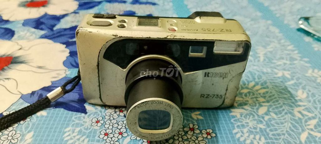 Máy ảnh Ricoh RZ-735 đang hoạt động ống kính lens. Mua bán Máy ảnh, Máy quay tại Quận 11 Tp Hồ Chí Minh được đăng bởi Sữa tươi hình 1