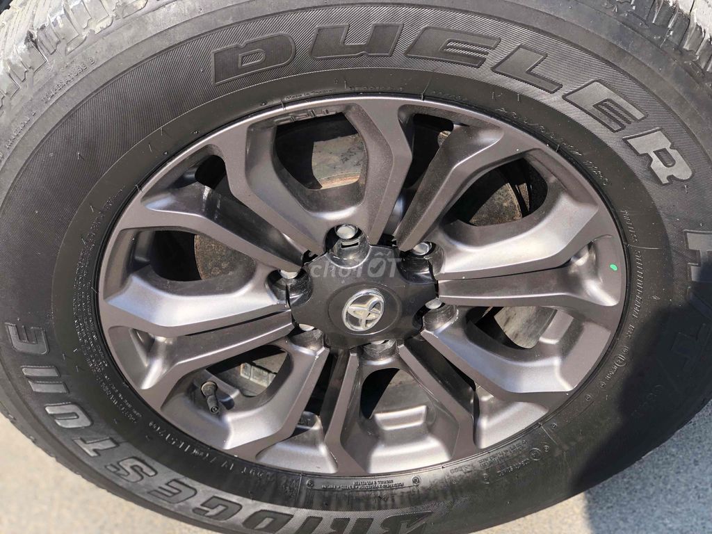 Toyota Fortuner 2016 2.7V TRD 4x2 - 110000 km. Mua bán Ô tô tại Quận Cầu Giấy Hà Nội được đăng bởi Tien Thanh hình 14