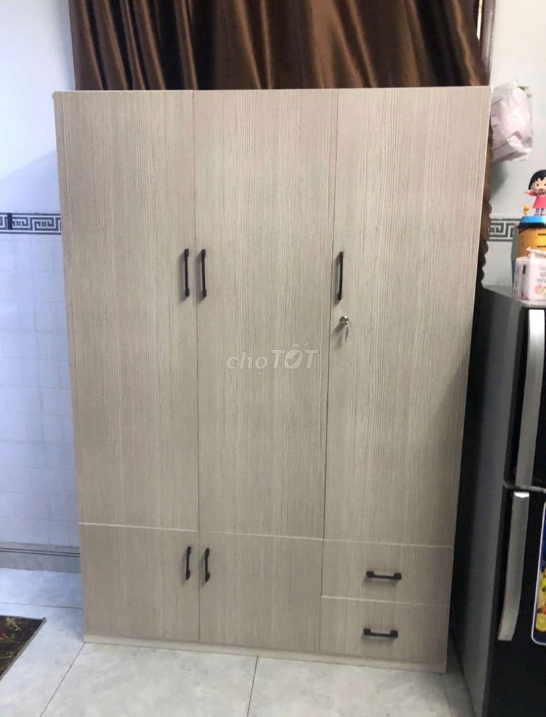 TỦ NHỰA ĐÀI LOAN 3 CÁNH MÀU VÂN GỖ SỒI. Mua bán Tủ, kệ gia đình tại Huyện Hóc Môn Tp Hồ Chí Minh được đăng bởi Tủ nhựa đài loan hoàng quân hình 1