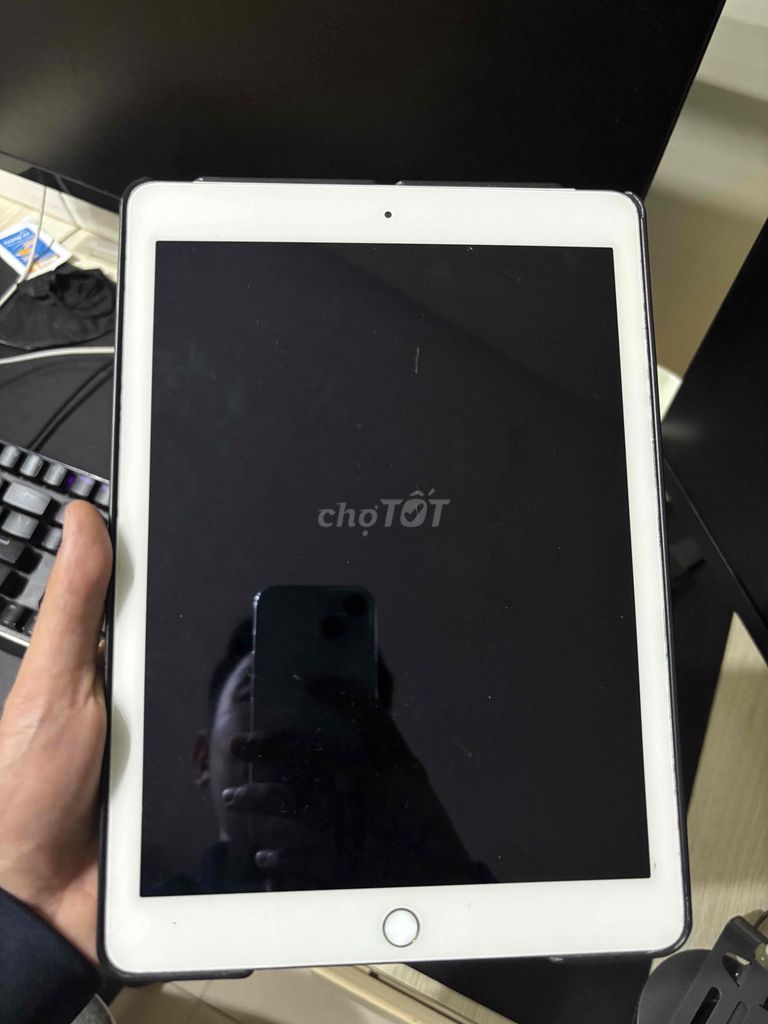 Apple iPad Air 2 16GB Bạc. Mua bán Máy tính bảng tại Quận Hồng Bàng Hải Phòng được đăng bởi Do Thanh Tam hình 1