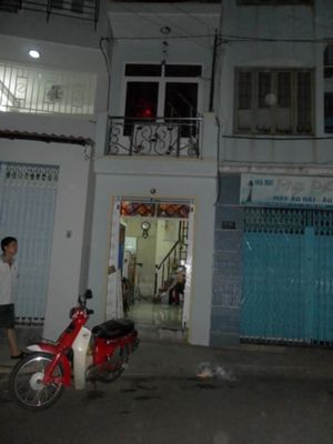 Bán nhà gần chợ Tân Bình. Mua bán văn phòng, mặt bằng kinh doanh tại Quận Tân Bình Tp Hồ Chí Minh được đăng bởi Tri