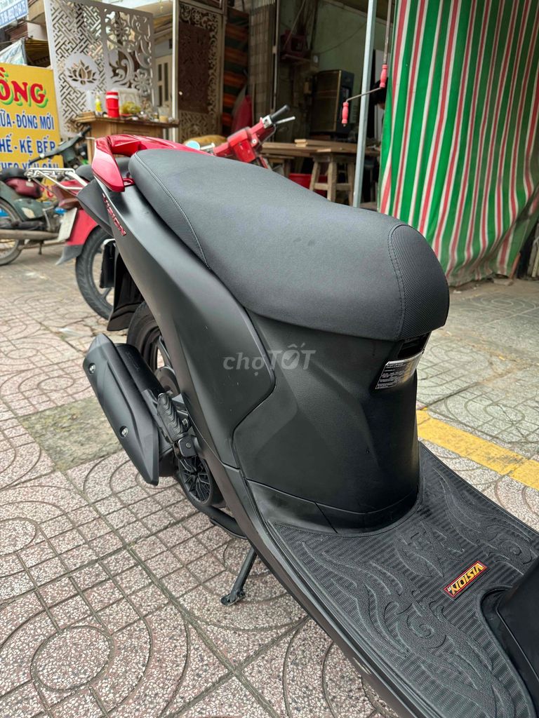 Vision đen 2018 Bstp chính chủ. Mua bán Xe máy tại Quận 8 Tp Hồ Chí Minh được đăng bởi Liêm Lê hình 4