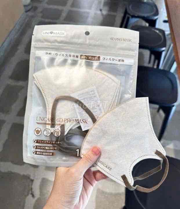 100 Khẩu trang UNI Care 6D Vải mềm nhiều màu. Mua bán Phụ kiện thời trang khác tại Huyện Phú Vang Thừa Thiên Huế được đăng bởi Khẩu Trang Xanh hình 1