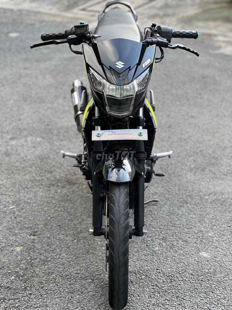 Suzuki Satria 150 Fi 2019 Vàng đen. Mua bán Xe máy tại Quận 11 Tp Hồ Chí Minh được đăng bởi Hưng Từ hình 10
