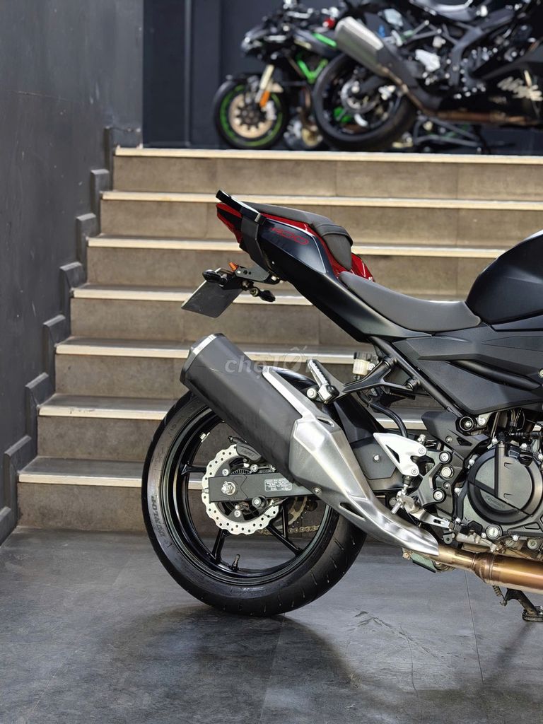 Z400 ABS CHẠY LƯỚT CHỈ 1600KM. Mua bán Xe máy tại Quận Tây Hồ Hà Nội được đăng bởi Tu Phamanh hình 7