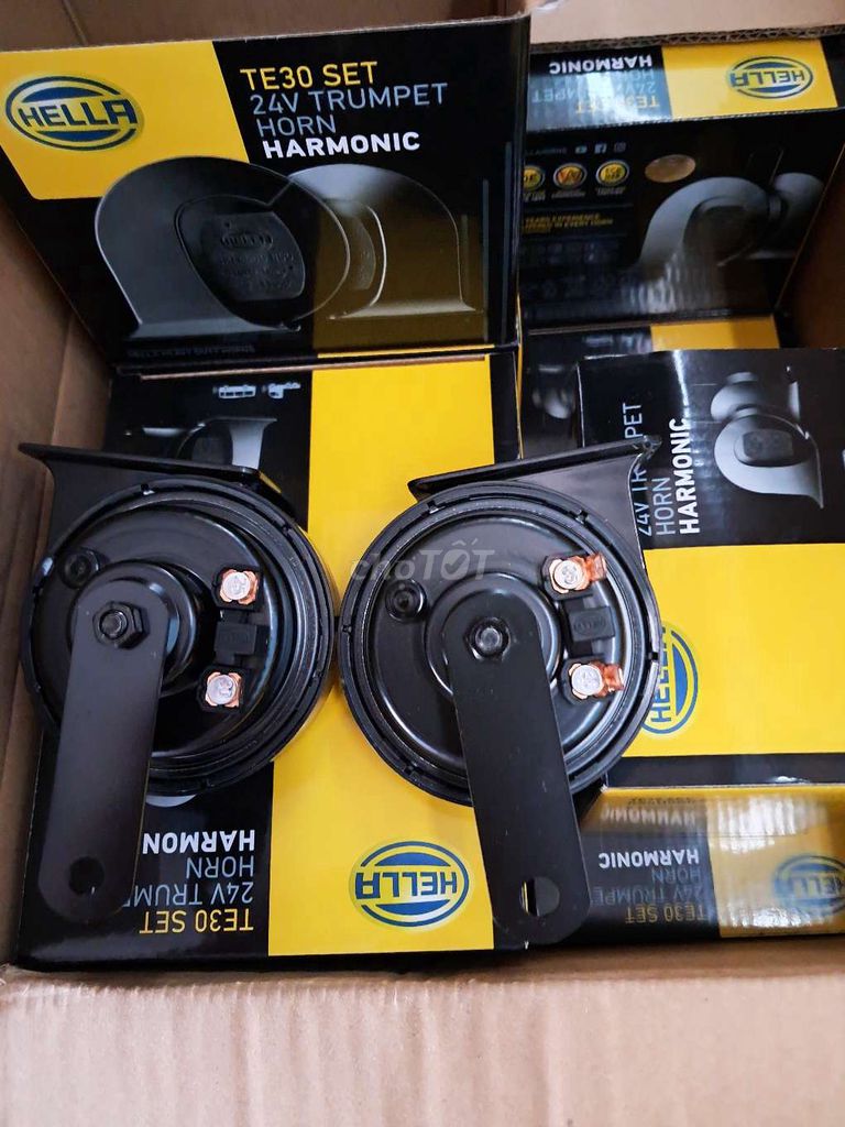 Còi ô tô Hella TE30 SET 24V Mới. Mua bán Phụ tùng xe tại Thành phố Biên Hòa Đồng Nai được đăng bởi Nguyễn đức thắng hình 4