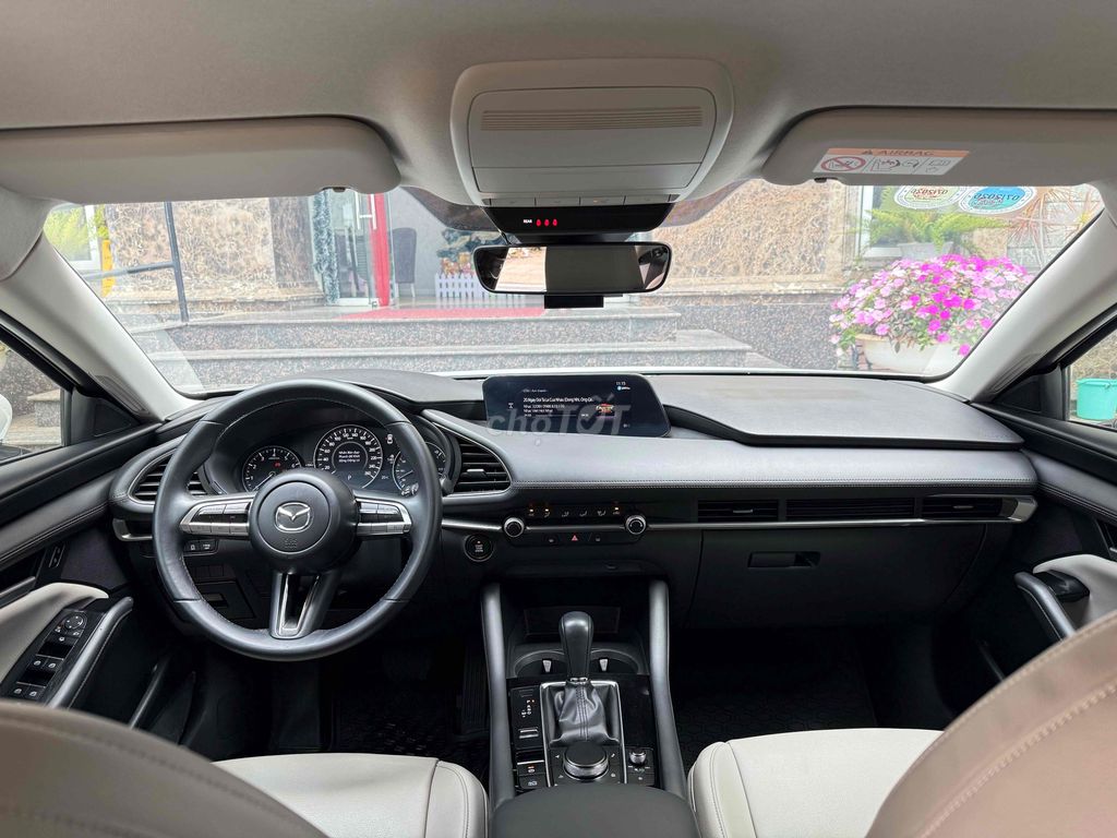Mazda 3 2020 Deluxe 54.000 km Trắng. Mua bán Ô tô tại Thành phố Đà Lạt Lâm Đồng được đăng bởi nguyễn hữu minh hình 9