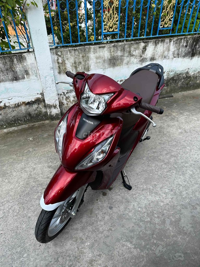 Cần Bán vision DK 2025 xe đi đúng 2k. Mua bán Xe máy tại Huyện Cần Đước Long An được đăng bởi Phạm Thiện hình 1