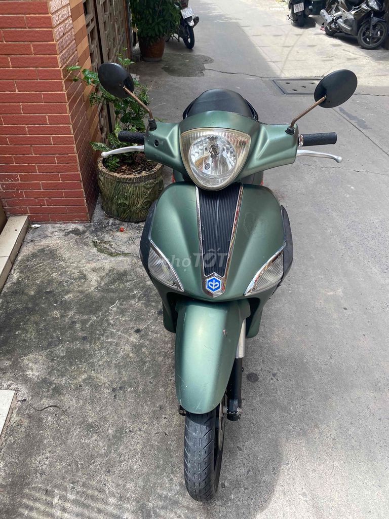 Piagio Liperty 125cc xe máy ngon đi xa vô tư. Mua bán Xe máy tại Quận 4 Tp Hồ Chí Minh được đăng bởi Đúc hình 3