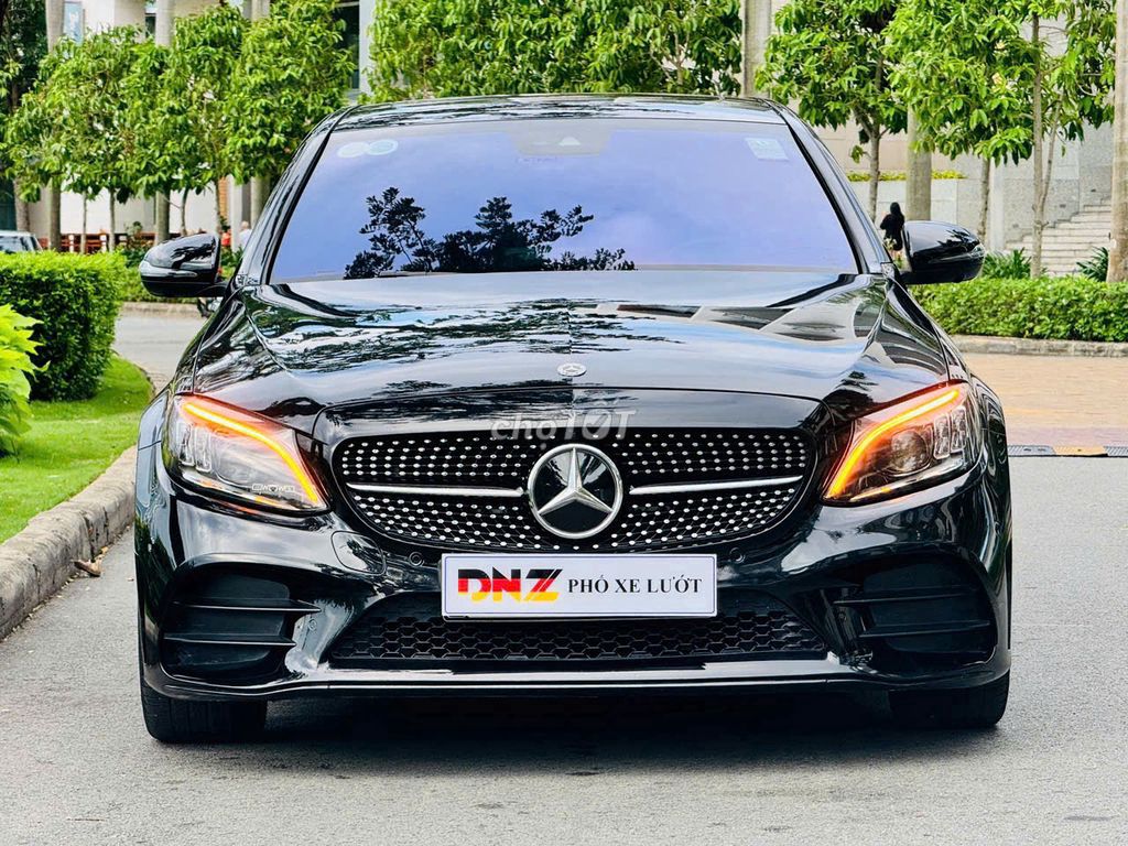Mercedes Benz C300 2020. Mua bán Ô tô tại Quận 7 Tp Hồ Chí Minh được đăng bởi Cherry hình 1