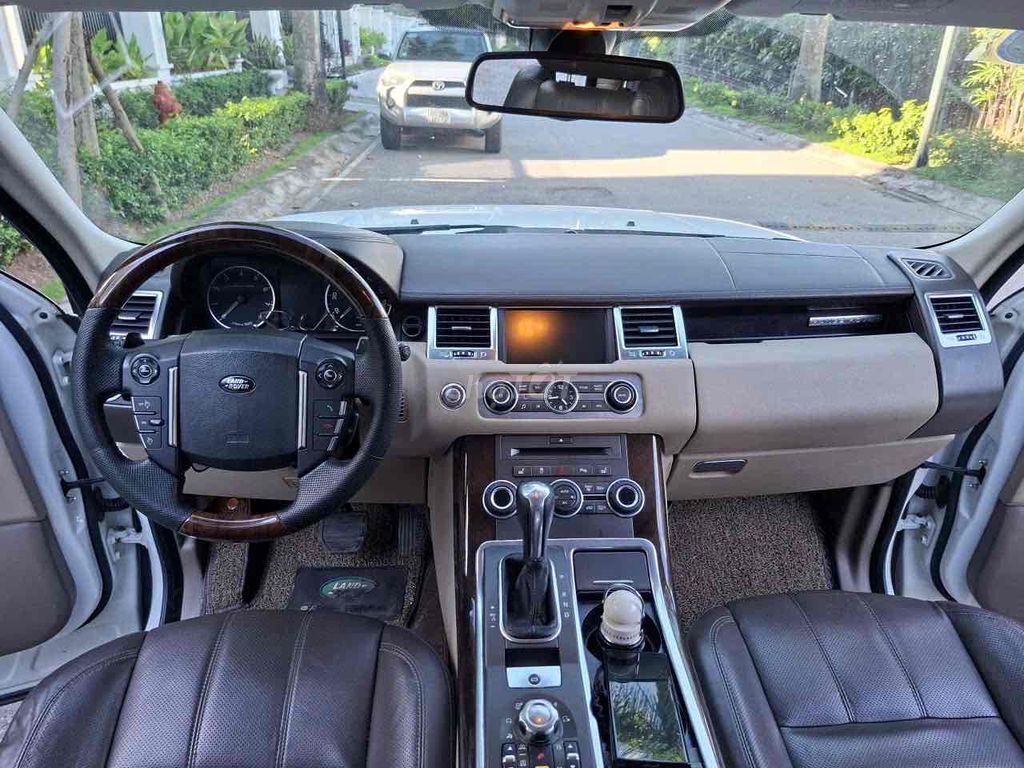 LandRover Range Rover  2011 HSE - 150000 km. Mua bán Ô tô tại Quận Tây Hồ Hà Nội được đăng bởi Pho hình 5