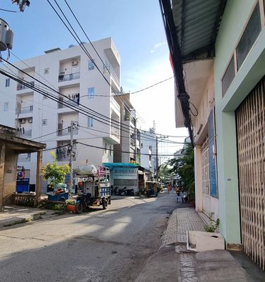 Cần bán nhà đường Tô Hiệu quận Tân Phú. Mua bán nhà ở tại Quận Tân Phú Tp Hồ Chí Minh được đăng bởi Tuấn