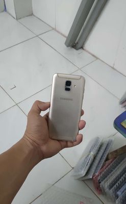 Samsung A6 2018, ram 3gb, 32gb