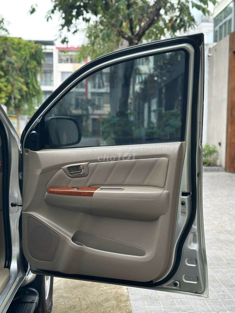 Toyota Fortuner 2009 2.7V - 117000 km. Mua bán Ô tô tại Thành phố Thuận An Bình Dương được đăng bởi THANH LÂM  hình 13