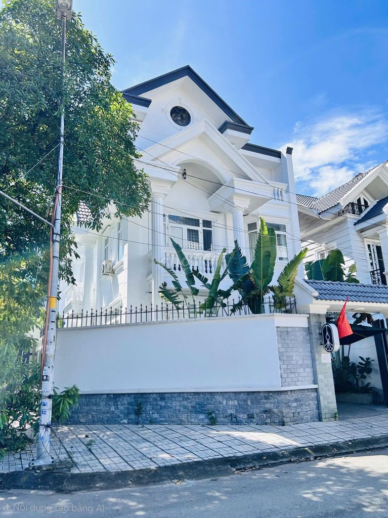 GÓC 2 MT NGUYỄN VĂN THƯƠNG – P.25 BÌNH THẠNH – 9x20M – 60TR/THÁNG