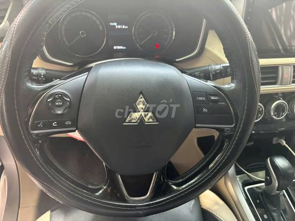 #Mitsubishi #Xpander 1.5AT 2019. Mua bán Ô tô tại Thành phố Thuận An Bình Dương được đăng bởi Trung Phạm hình 5