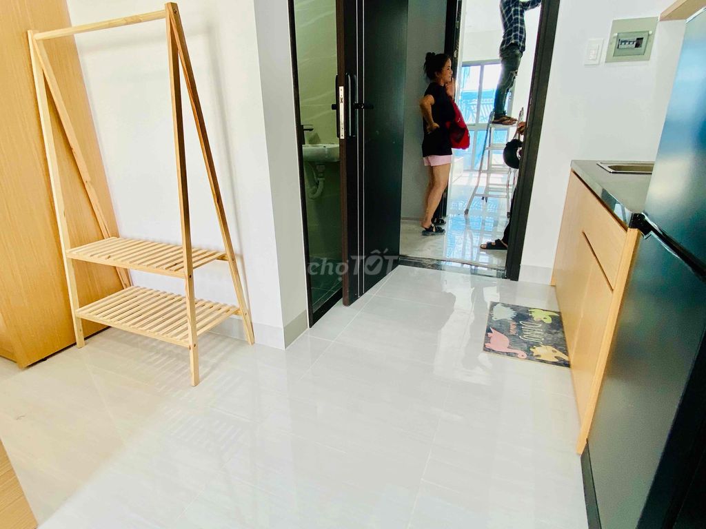 🏡Đang Hoàn Thiện 80% Có Thể Ở Liền, Toà Nhà Ngay Hàng Xanh, Full Mới