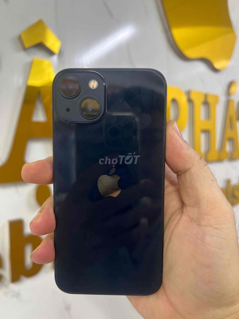 Apple iPhone 13 128GB Đen 99% 2sim vật lý. Mua bán Điện thoại tại Quận Bình Tân Tp Hồ Chí Minh được đăng bởi Thuận Phát Store hình 1