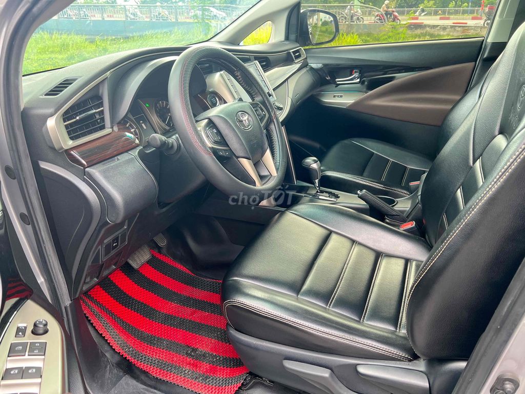 Bán Innova tự động 2022 - Xe gia đình xe đẹp đi kỹ. Mua bán Ô tô tại Thành phố Thủ Đức Tp Hồ Chí Minh được đăng bởi Tấn Quang Toyota Đông Sài Gòn hình 10