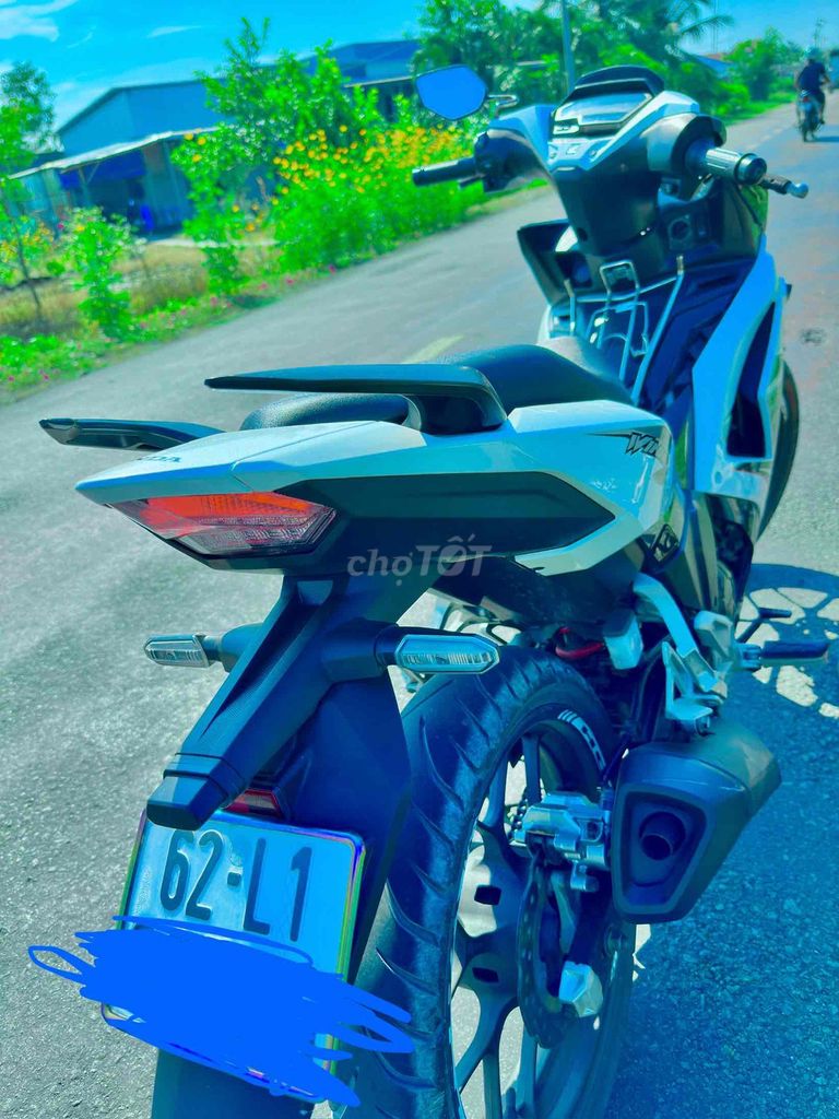 Honda Winner X V3 Trắng 20.000 km. Mua bán Xe máy tại Huyện Cần Đước Long An được đăng bởi Nguyễn Dương hình 4