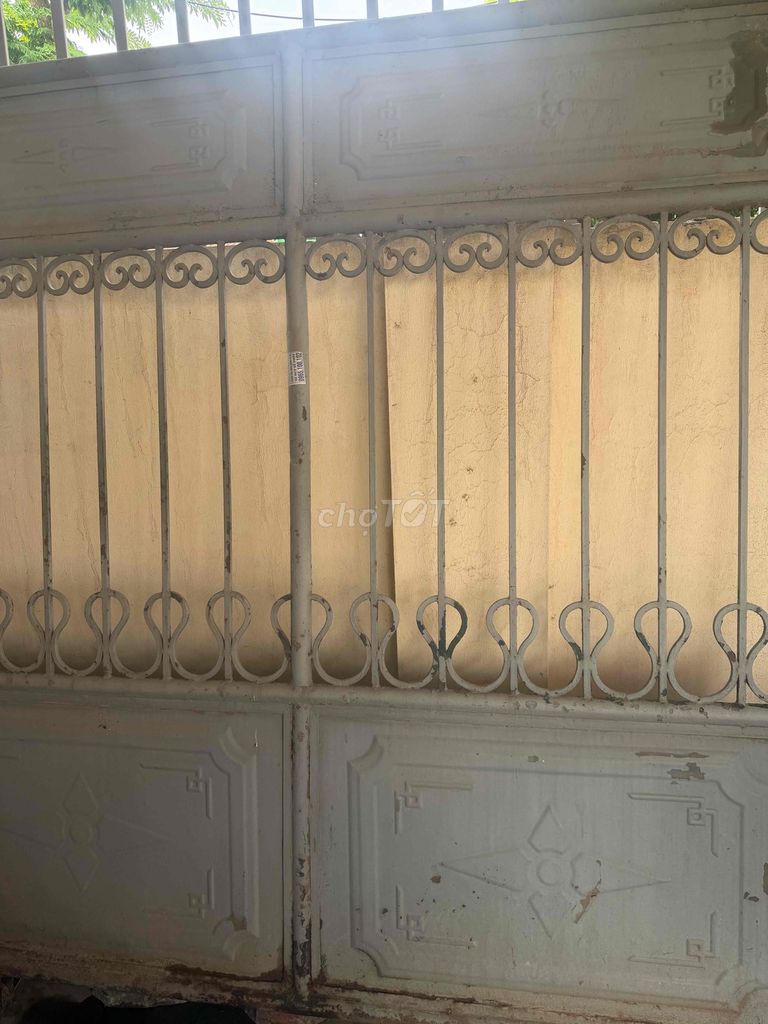Cửa sắt xám 2m. Mua bán Nội thất, đồ gia dụng khác tại Huyện Khoái Châu Hưng Yên được đăng bởi đồ cổ hình 1