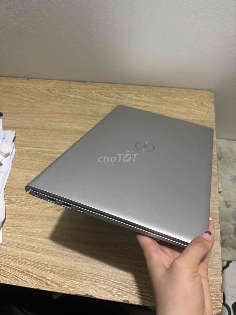 Dell Inspiron Bạc. Mua bán Laptop tại Quận Hà Đông Hà Nội được đăng bởi Nguyễn Phương Thảo hình 1