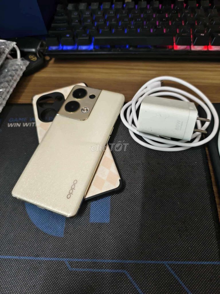 Oppo Reno 9 Pro Plus 5G gold. Mua bán Điện thoại tại Thành phố Vĩnh Yên Vĩnh Phúc được đăng bởi Khoa  hình 1