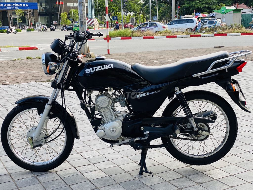 SUZUKI GD 110 MÀU ĐEN CÔN TAY XE 1 CHỦ MỚI 99%. Mua bán Xe máy tại Quận Nam Từ Liêm Hà Nội được đăng bởi A.SỰ hình 6