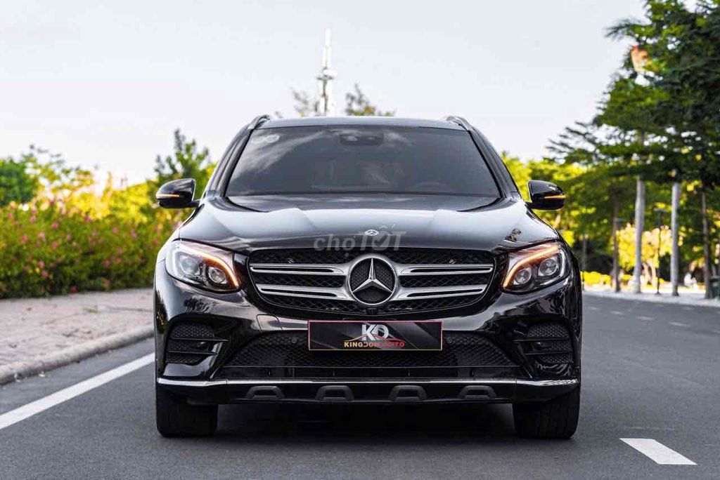 GLC300 AMG sx 2019 màu đen siêu đẹp full bảo dương. Mua bán Ô tô tại Quận 7 Tp Hồ Chí Minh được đăng bởi Dương Phương hình 1