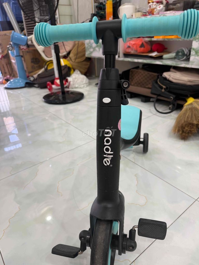 xe chòi chân. Mua bán Mẹ và bé tại Quận 8 Tp Hồ Chí Minh được đăng bởi hoang oanh hình 1