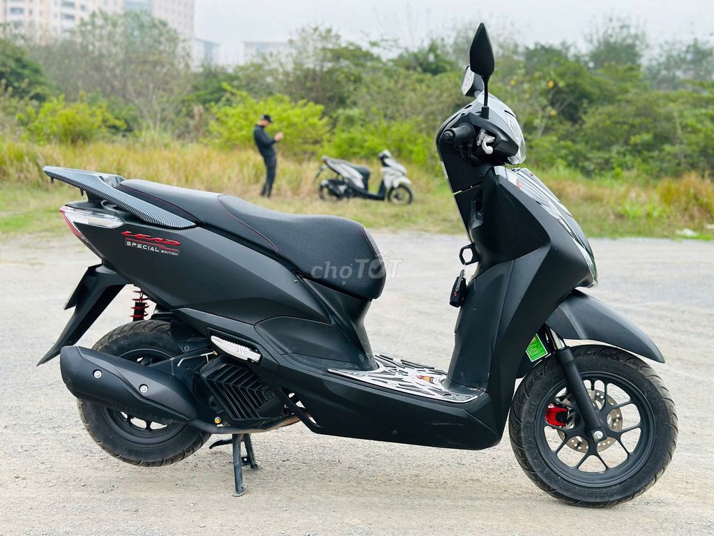 HONDA LEAD 125 ĐEN NHÁM NỮ ĐI GIỮ GÌN CHÍNH CHỦ. Mua bán Xe máy tại Quận Nam Từ Liêm Hà Nội được đăng bởi Lê Duy Anh hình 6