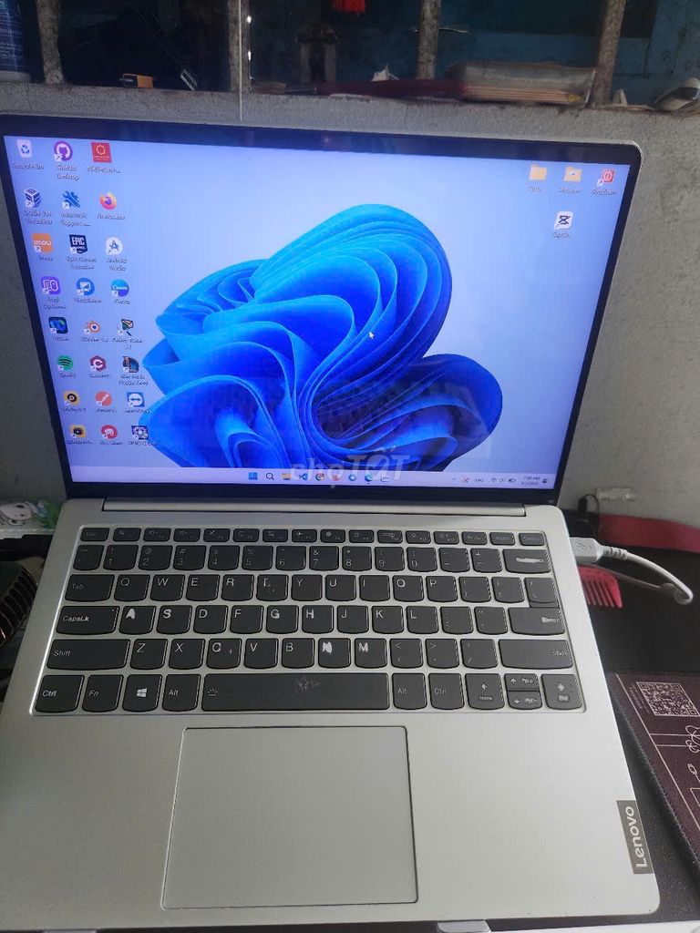 Lenovo IdeaPad S540 R5 3550H/8GB/512GB/ 2k IPS. Mua bán Laptop tại Quận Ninh Kiều Cần Thơ được đăng bởi Night Light hình 1