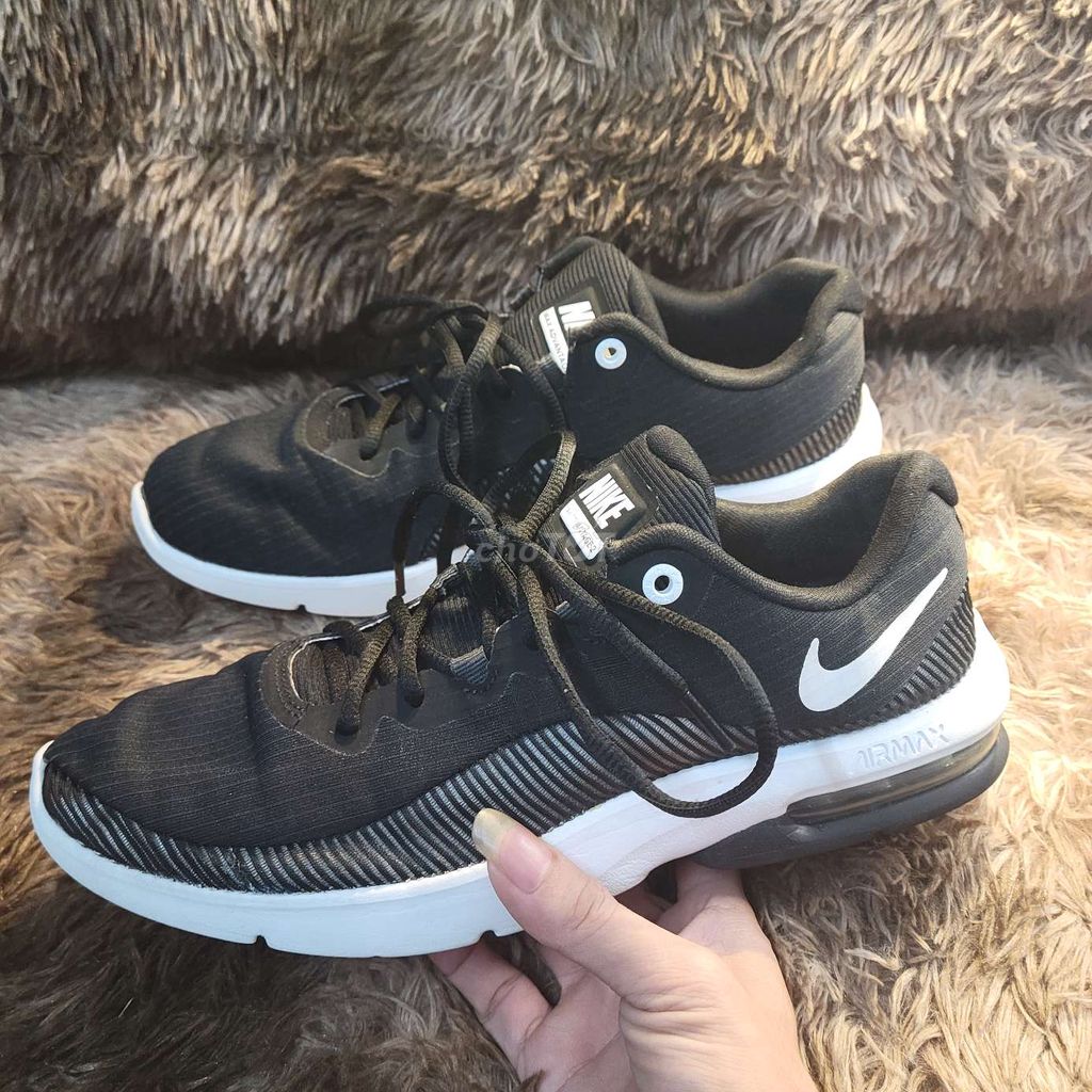 Nike đế hơi chạy bộ  size 42.5