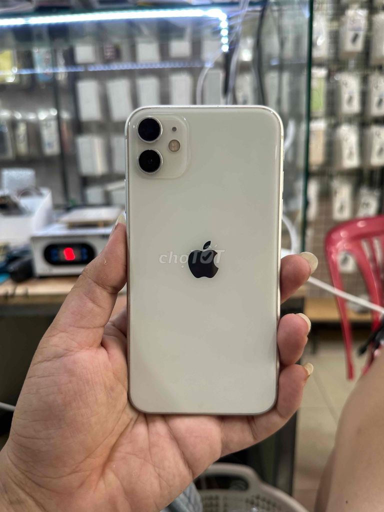 Apple iPhone 11 128GB Trắng 88%. Mua bán Điện thoại tại Thành phố Biên Hòa Đồng Nai được đăng bởi Mai Văn Thịnh hình 1