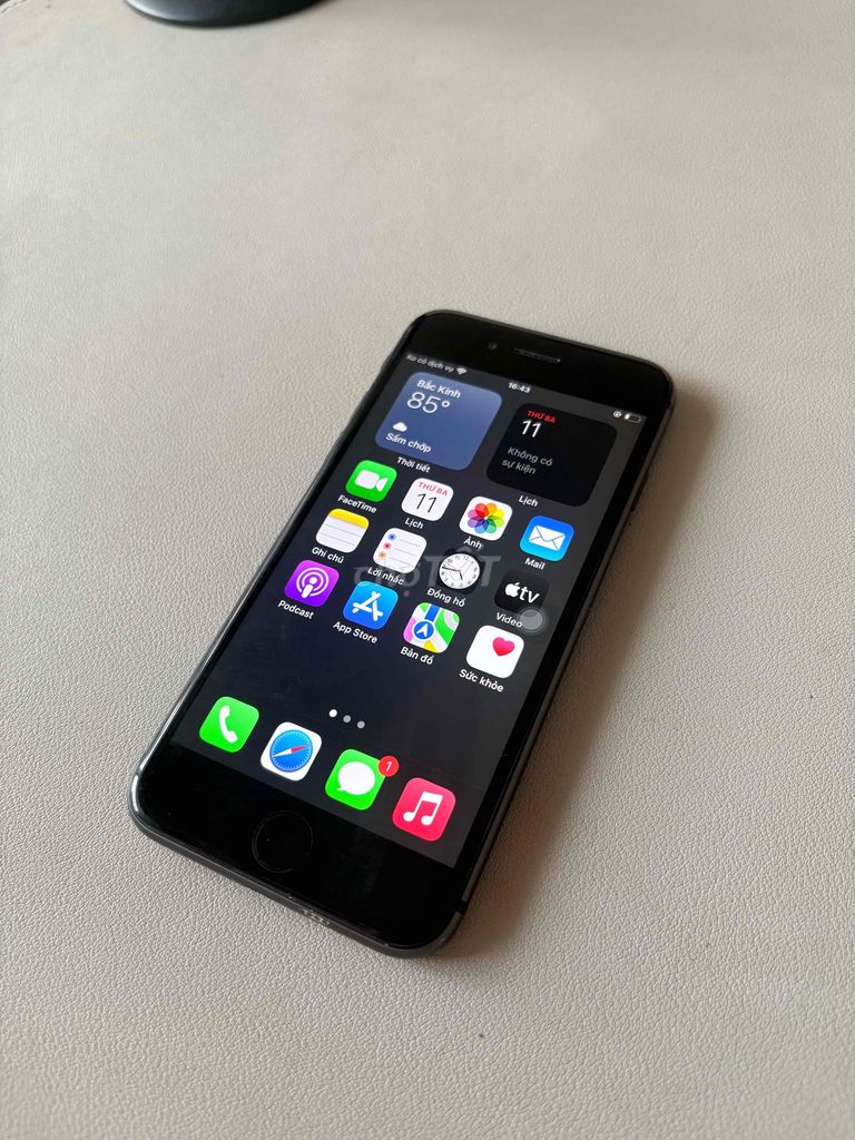 iPhone 8 64GB Đen Quốc tế Vân tay nhạy. Mua bán Điện thoại tại Quận Ninh Kiều Cần Thơ được đăng bởi nguyễn Trần Quân hình 1
