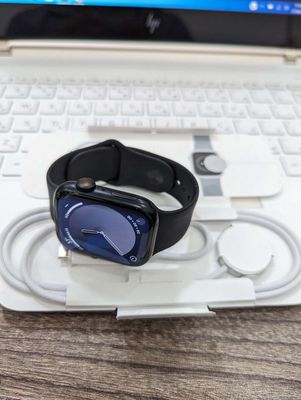 Apple Watch S8 Midnight 45mm
