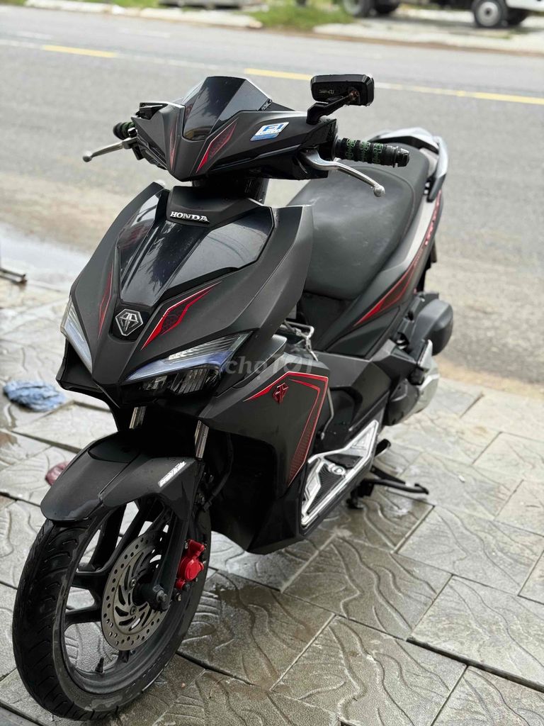 ab đời 2019 zin nguyên bản,xe nhà đang dùng. Mua bán Xe máy tại Quận Cẩm Lệ Đà Nẵng được đăng bởi nguyễn văn công hình 2