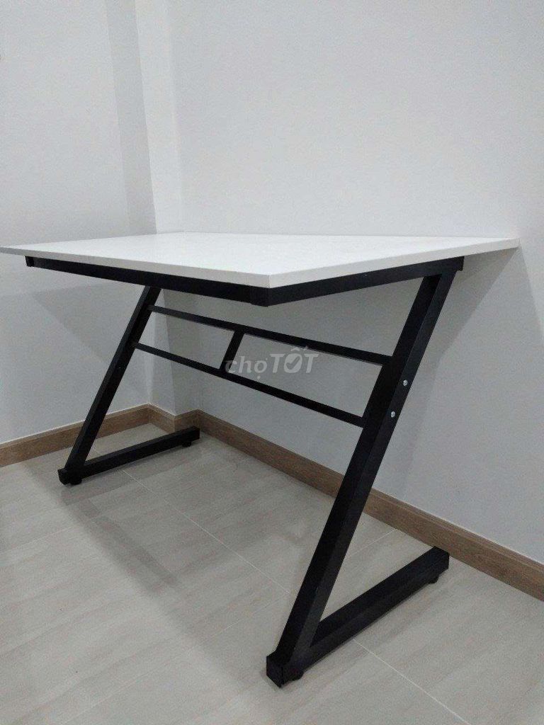 Bàn làm việc văn phòng, bàn học chân Z giá rẻ