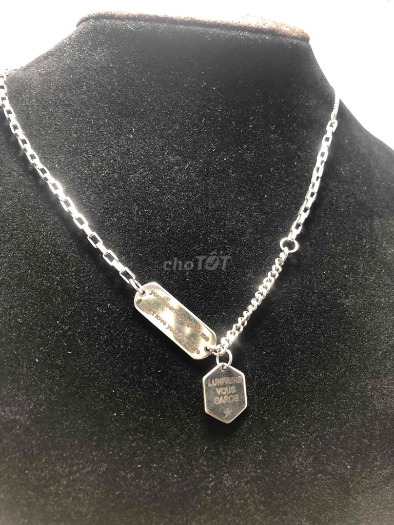 Dây chuyền Thép titan Bạc Unisex. Mua bán Phụ kiện thời trang khác tại Quận Sơn Trà Đà Nẵng được đăng bởi Nguyễn Tăng Phú hình 1