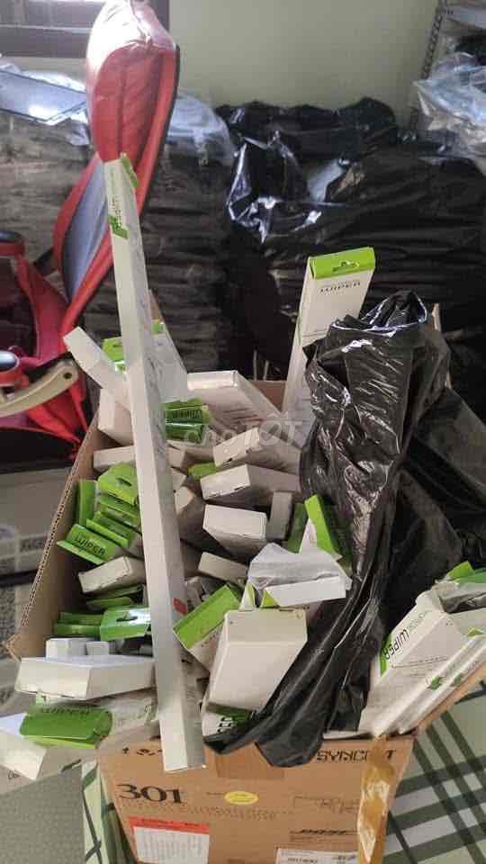 Đổi nghề thanh lí gạt mưa ô tô các loại. Mua bán Phụ tùng xe tại Thành phố Buôn Ma Thuột Đắk Lắk được đăng bởi CaoMinh hình 3