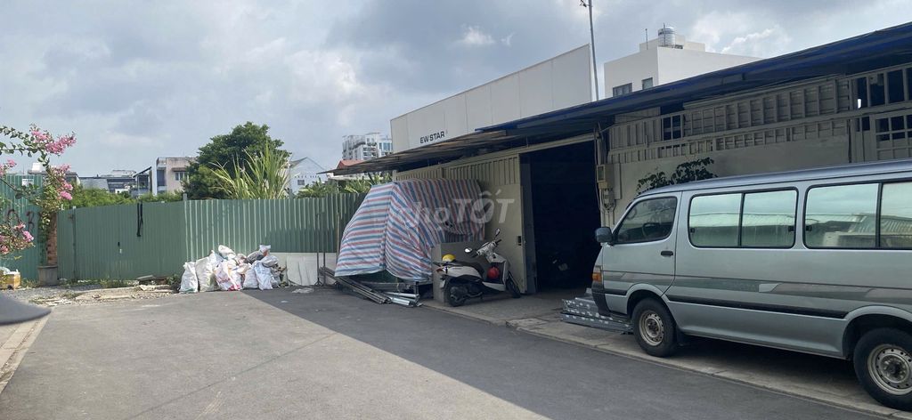 Bán đất 200m2 (8.8x22.5) HXH khu bên sông SG gần Gigamall