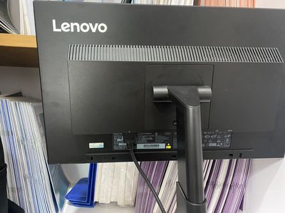 Màn Hình Máy Tính Lenovo ThinkVision T22i-20
