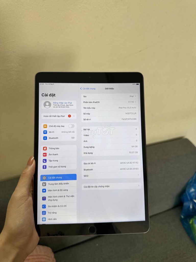 Apple iPad Pro 10.5 64GB Xám. Mua bán Máy tính bảng tại Quận Hoàng Mai Hà Nội được đăng bởi Ly Ly hình 1