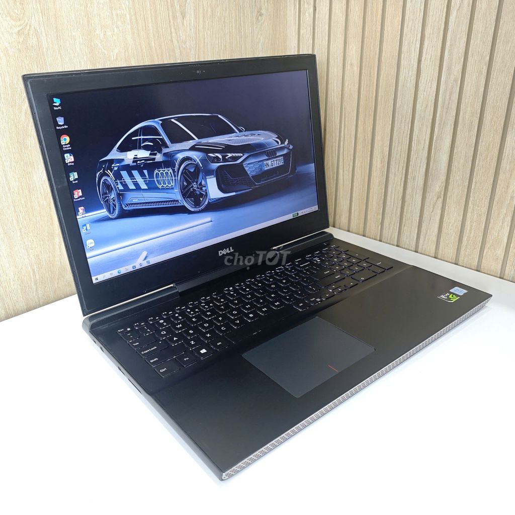 Dell Gaming i5 7300HQ / GTX 1050 / 16GB / 256GB