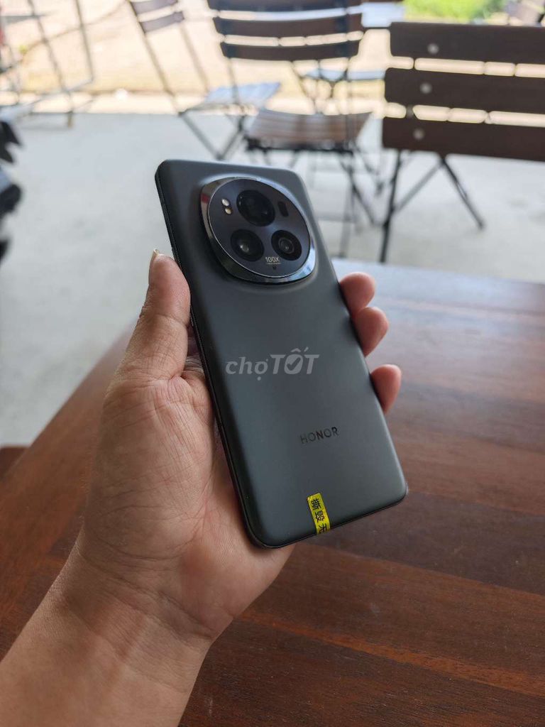 Honor Magic 6 Pro 12GB/256GB Đen giao lưu . Mua bán Điện thoại tại Huyện Tháp Mười Đồng Tháp được đăng bởi NGON hình 1
