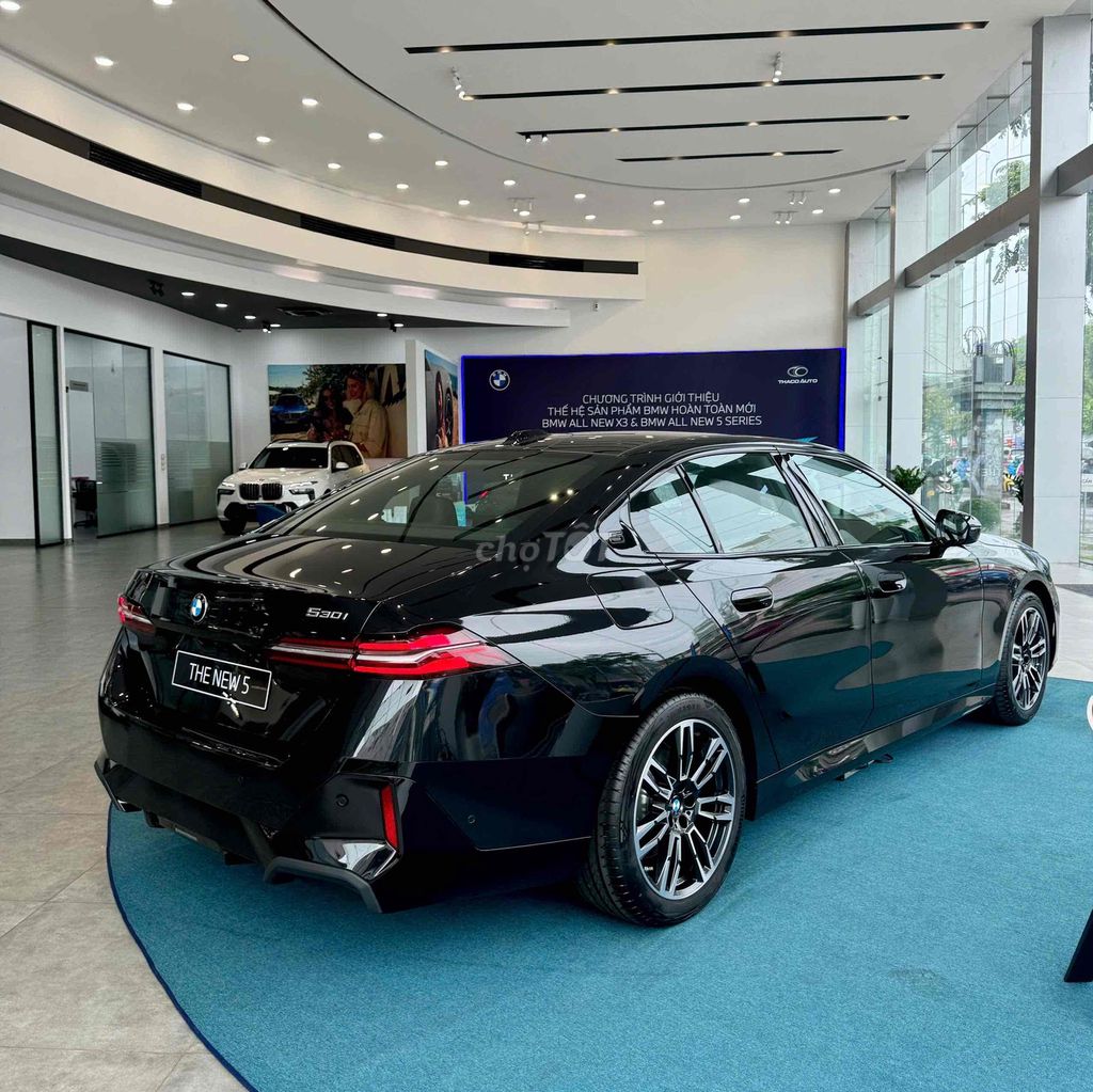 BMW 5 Series 530i M SPORT 2025. Mua bán Ô tô tại Quận Bình Tân Tp Hồ Chí Minh được đăng bởi Hồ Nhật Anh hình 7