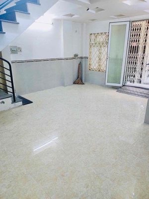 Nhà phố 27,5 m² · 2 PN · Đường Tôn Đản