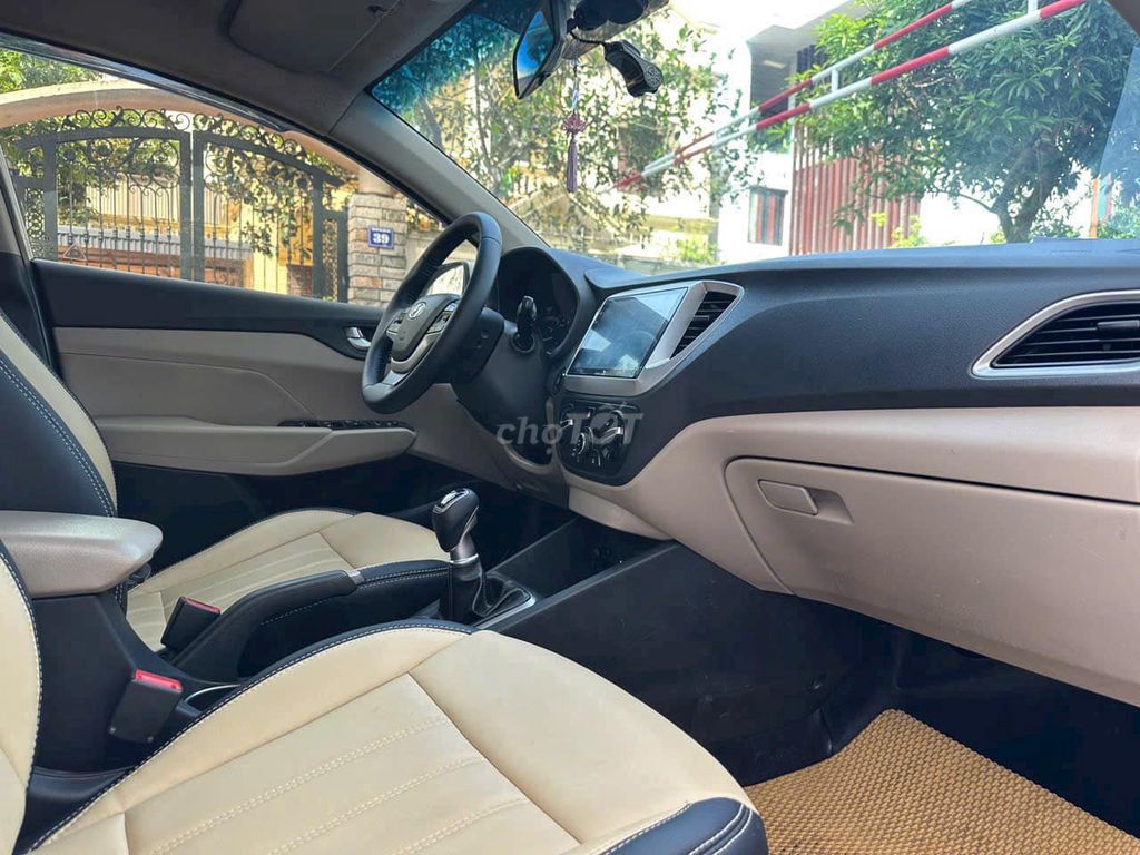 Hyundai Accent 1.4 Mt bản đủ 2019 trắng đẹp. Mua bán Ô tô tại Quận 12 Tp Hồ Chí Minh được đăng bởi Xuân Trường hình 5