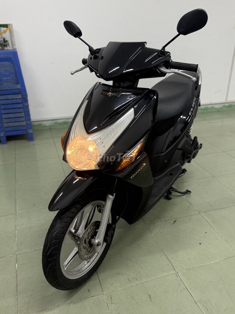 Honda Click 110 màu Đen. Mua bán Xe máy tại Huyện Trảng Bom Đồng Nai được đăng bởi Trần đình trung  hình 3